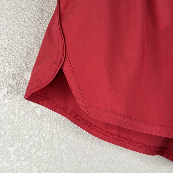 Vuori Clementine Mauve Pink Athletic Activewear Running Shorts Size Small - Picture 3 of 7